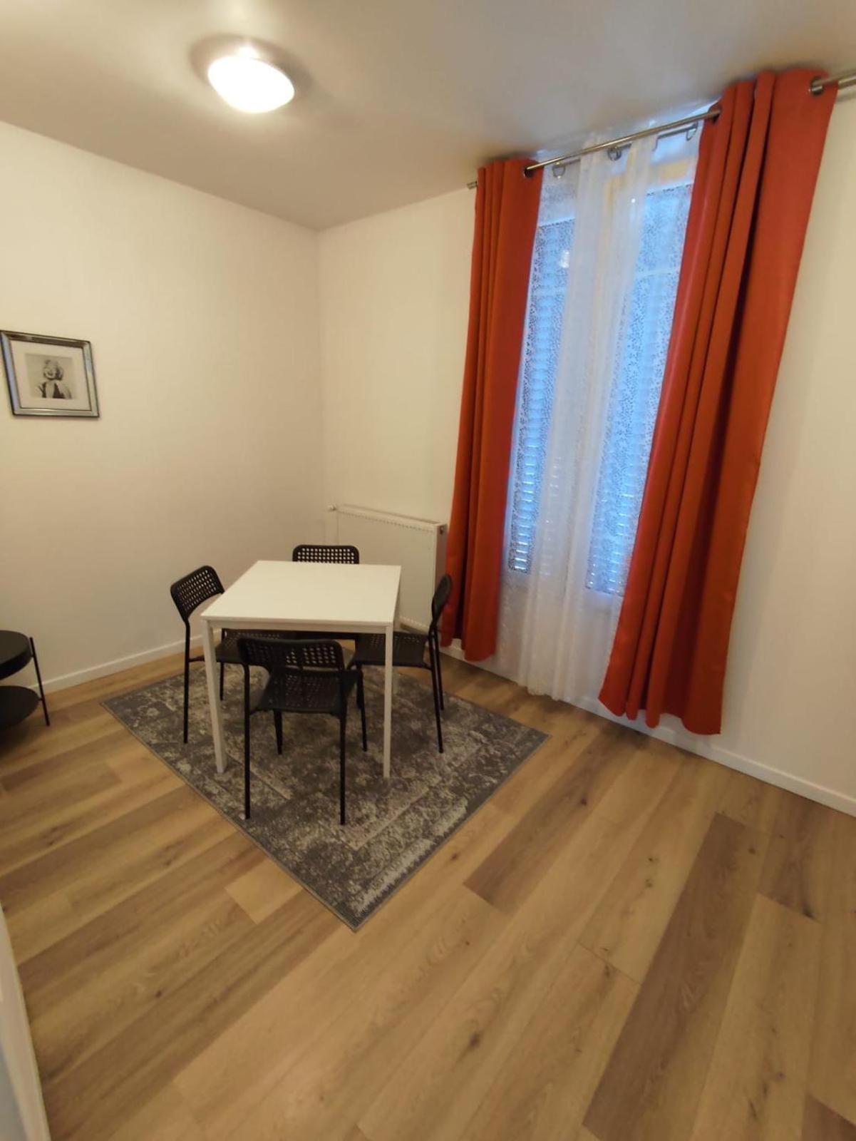 Un Deux Pieces Et Un Jardin A Villejuif Exterior foto